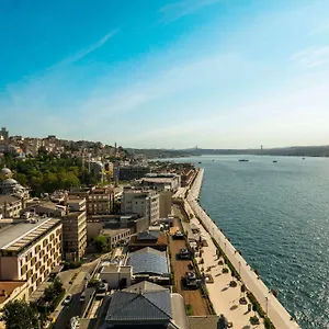 Novotel Bosphorus Hotel