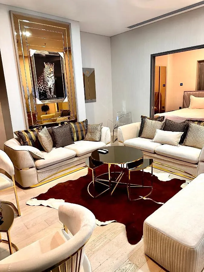 Skyland Istanbul + 42 Plus Apartment